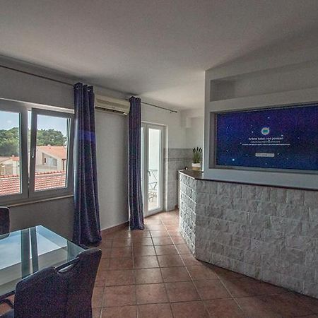 Apartment Zvjezdana Омиш Экстерьер фото